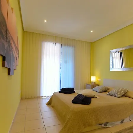 Balcon De Los Gigantes 2 Apartment *